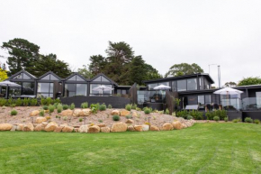 Cassis Red Hill, Red Hill